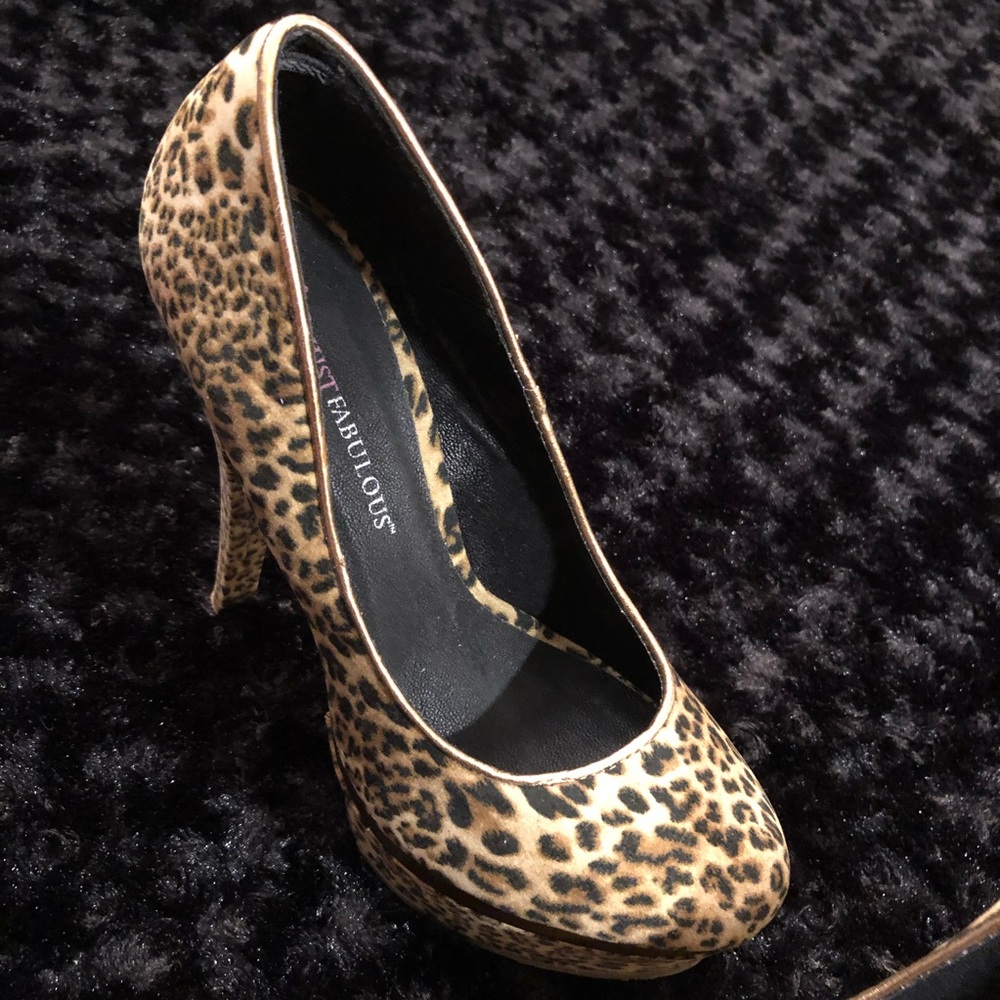 Leopard print pumps - Picture 4 of 4